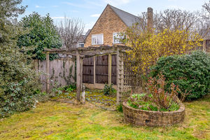 Photo 17- click for photo gallery